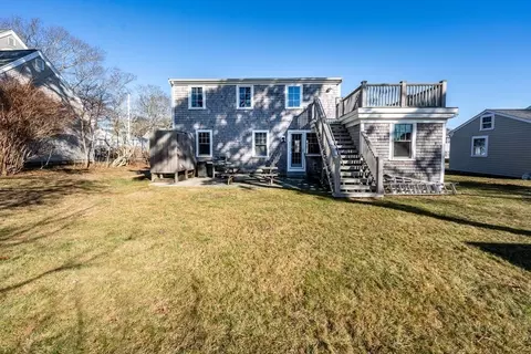 9 Starboard Ln, Mashpee, MA 02649 photo 6