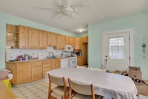 143 Coolidge St, Brookline, MA 02446 photo 11
