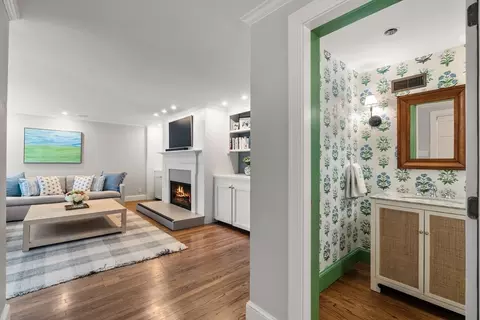 24 Arnold Rd, Wellesley, MA 02481 photo 11