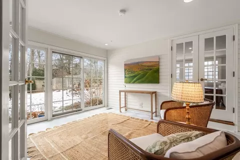 24 Arnold Rd, Wellesley, MA 02481 photo 8
