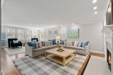 24 Arnold Rd, Wellesley, MA 02481 photo 9