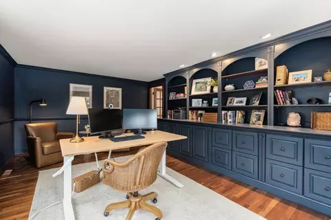24 Arnold Rd, Wellesley, MA 02481 photo 17