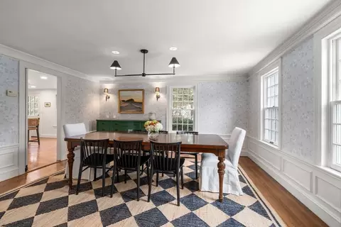 24 Arnold Rd, Wellesley, MA 02481 photo 26