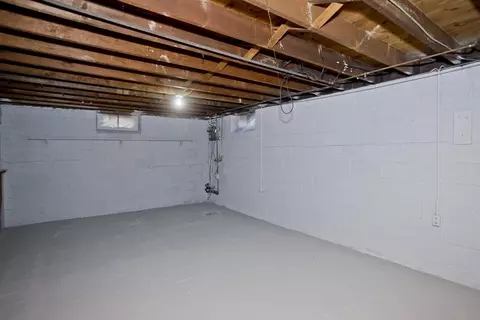 55 Penrose St, Springfield, MA 01109 photo 13