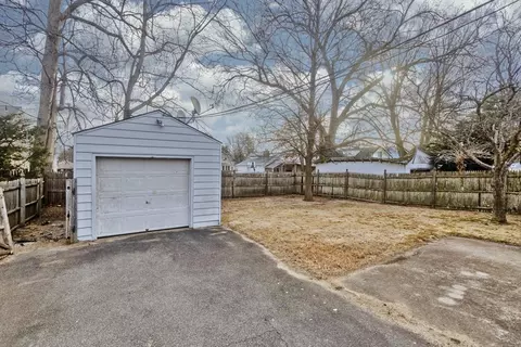 55 Penrose St, Springfield, MA 01109 photo 15