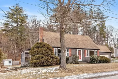 2 Curley Dr, Hudson, MA 01749 photo 2