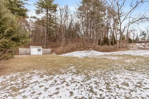 2 Curley Dr, Hudson, MA 01749 photo 8