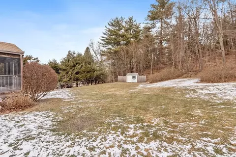 2 Curley Dr, Hudson, MA 01749 photo 6