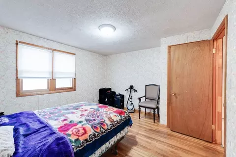 Bedroom - 28 Pemaquid, Springfield, MA 01151 photo 4 of 5