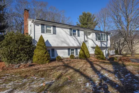 150 Margaret Rd, Abington, MA 02351