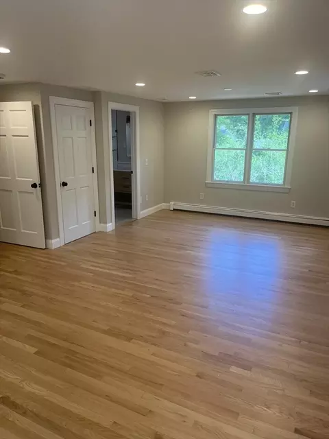 69 Cambridge Dr, Mashpee, MA 02649 photo 8