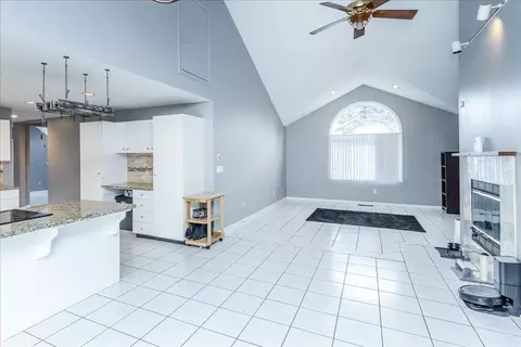 2 Randell Rd, Saugus, MA 01906 photo 15