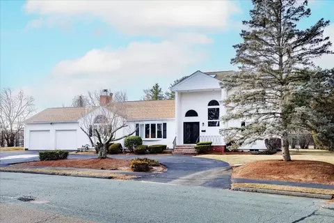 2 Randell Rd, Saugus, MA 01906 photo 3
