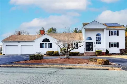 2 Randell Rd, Saugus, MA 01906 photo 2