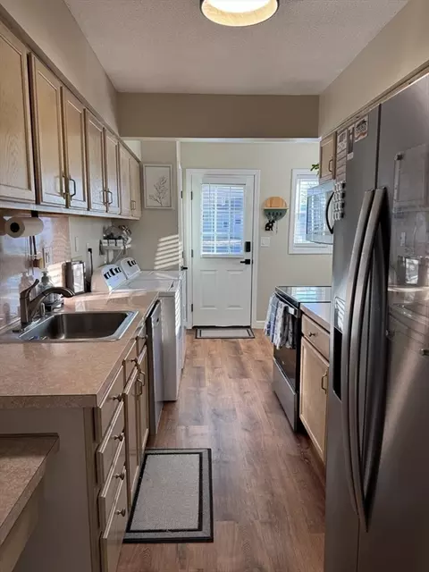 87 Outer Dr #87, Chicopee, MA 01022 photo 10