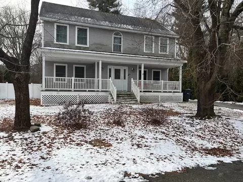 21 Bedford Dr, Grafton, MA 01536