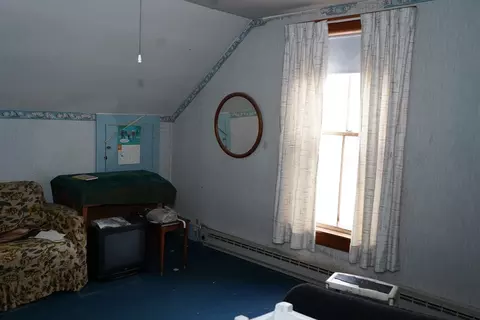 106 Summit St, Clinton, MA 01510 photo 18