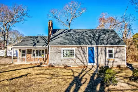 35 Marigold Rd, Yarmouth, MA 02673