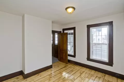 287 Walnut St, Springfield, MA 01105 photo 7