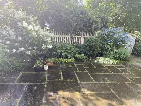 Exterior - 23 Everett Ave, Winchester, MA 01890 photo 6 of 9