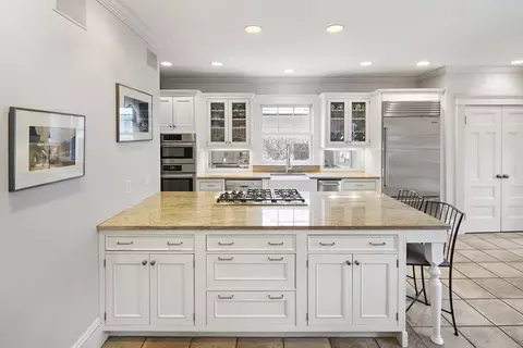 Kitchen - 23 Everett Ave, Winchester, MA 01890 photo 2 of 2