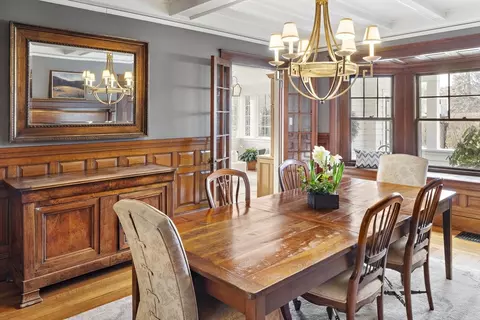 Dining - 23 Everett Ave, Winchester, MA 01890 photo 4 of 6