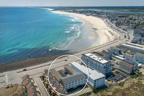 449 Ocean Blvd #303, Hampton, NH 03842