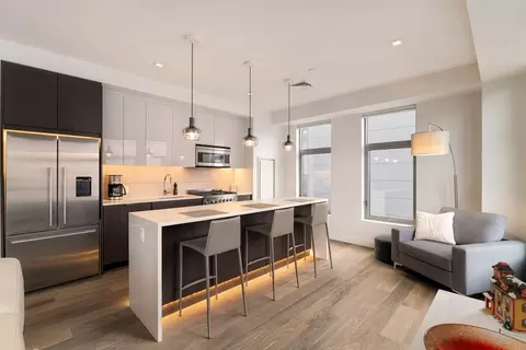 375 Canal St #614A, Somerville, MA 02145