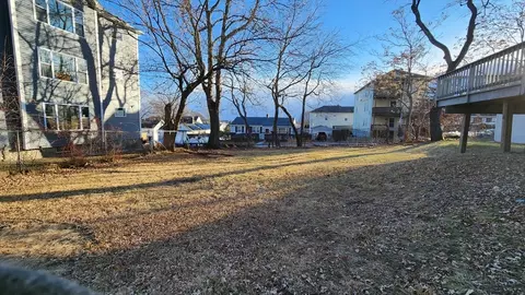 Exterior - 27 Ingleside Ave, Worcester, MA 01604 photo 5 of 5