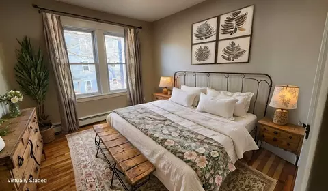 Bedroom - 27 Ingleside Ave, Worcester, MA 01604 photo 2 of 3