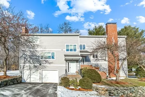 60 Edward Dr #60, Winchester, MA 01890