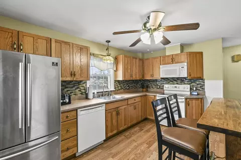 Kitchen - 10 Edison Ave, Pittsfield, MA 01201 photo 2 of 3
