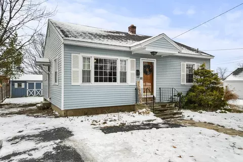 Exterior - 10 Edison Ave, Pittsfield, MA 01201 photo 5 of 10