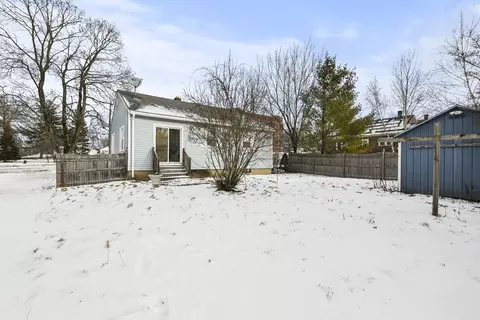 Exterior - 10 Edison Ave, Pittsfield, MA 01201 photo 8 of 10