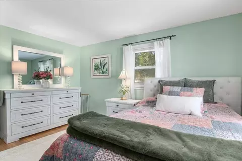 52 Hemlock St, Walpole, MA 02032 photo 19