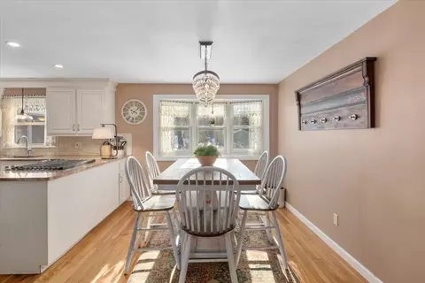 52 Hemlock St, Walpole, MA 02032 photo 8