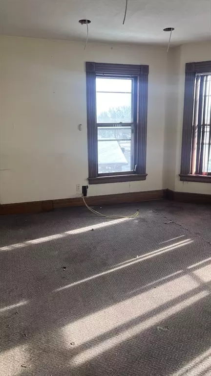2345 Main St, Springfield, MA 01107 photo 9