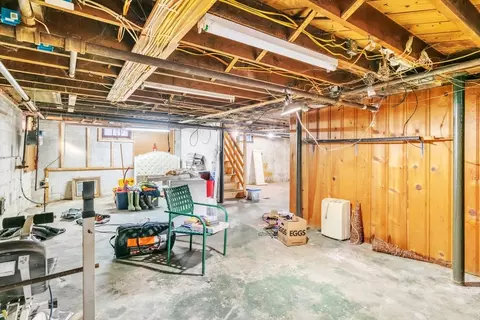111 Manchester Ter, Springfield, MA 01108 photo 31