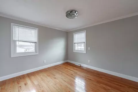 810 Weetamoe St, Fall River, MA 02720 photo 16