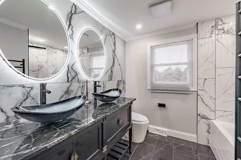 810 Weetamoe St, Fall River, MA 02720 photo 10