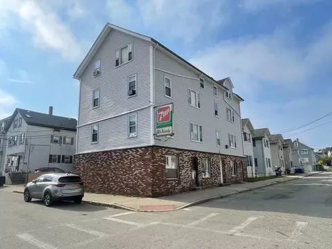 306-308 Fourth St, Fall River, MA 02721