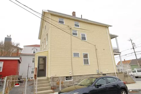 571 Slade St, Fall River, MA 02724 photo 5