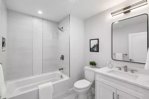 523-531 2nd St #203, Everett, MA 02149 photo 10