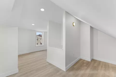 51 Miller St, Fall River, MA 02721 photo 30