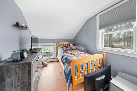 Bedroom - 26 Spring St, Fairhaven, MA 02719 photo 4 of 4
