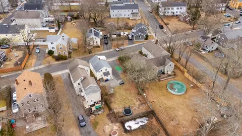 View/Area - 26 Spring St, Fairhaven, MA 02719 photo 6 of 7