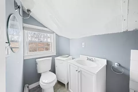 Bath - 26 Spring St, Fairhaven, MA 02719 photo 1 of 2