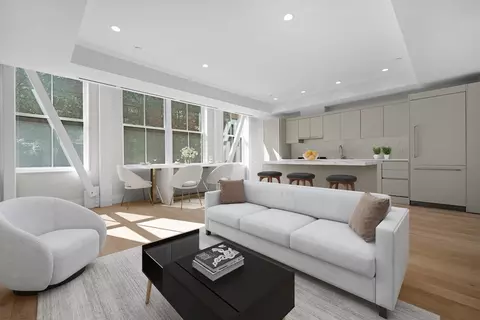 69 Church St #2, Boston, MA 02116
