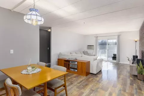 70 Webster St #211, Weymouth, MA 02190