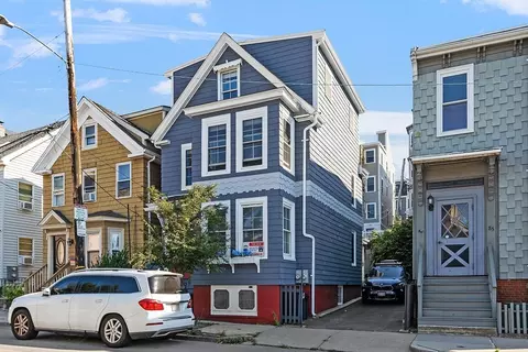 87 Condor St #1, Boston, MA 02128
